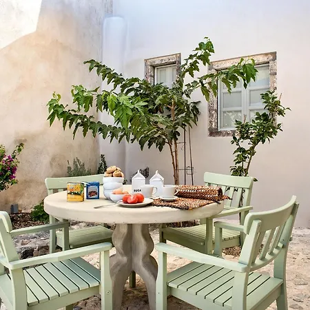 Pyrgos Old Winery *